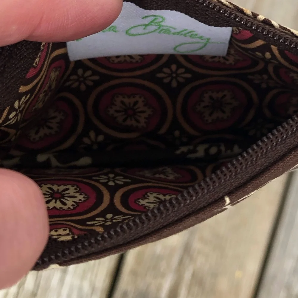 - Vera Bradley ID Wallet! VGUC!